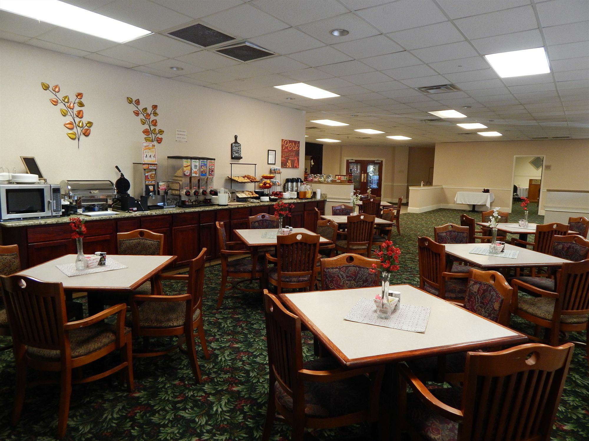 Ramada By Wyndham & Suites Warner Robins Exteriör bild